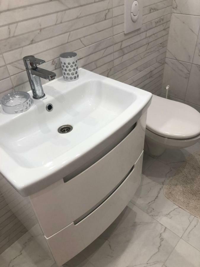 New Appartment In Yuzhny Южне Екстер'єр фото